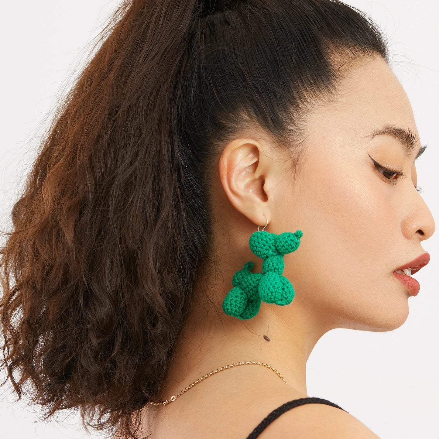 Original Green Balloon Dog Earrings Hand-woven Cotton